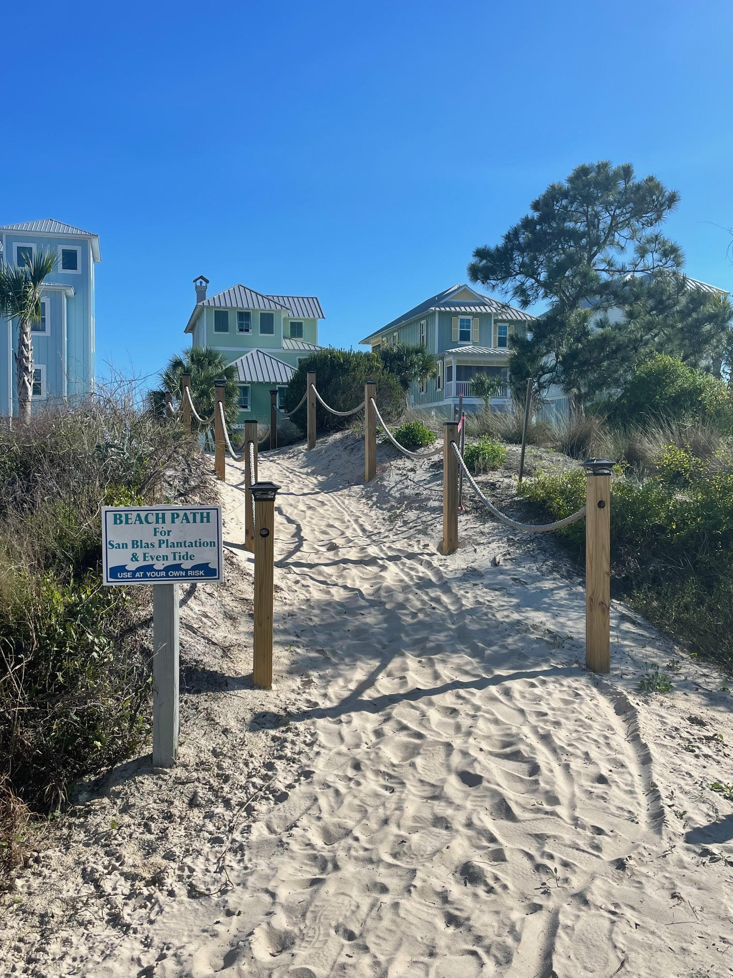 Community Beach Access Point - 10 Minute Walk From House