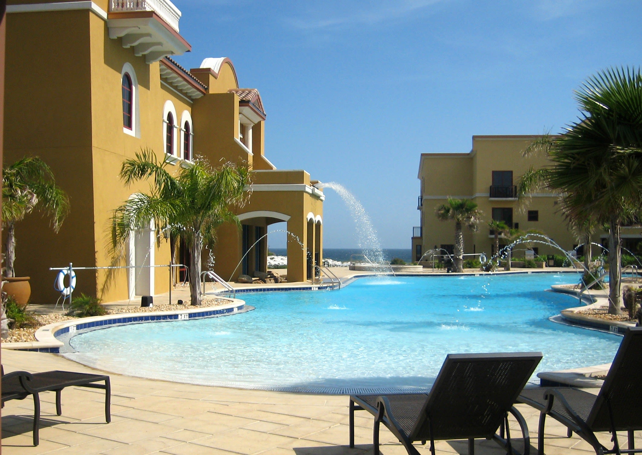 Largest of 3 pools has a zero entry for the little ones! Clubhouse has fitness room.