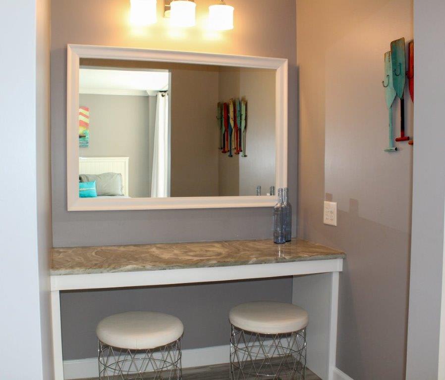 Desk Nook in 3rd Bedroom