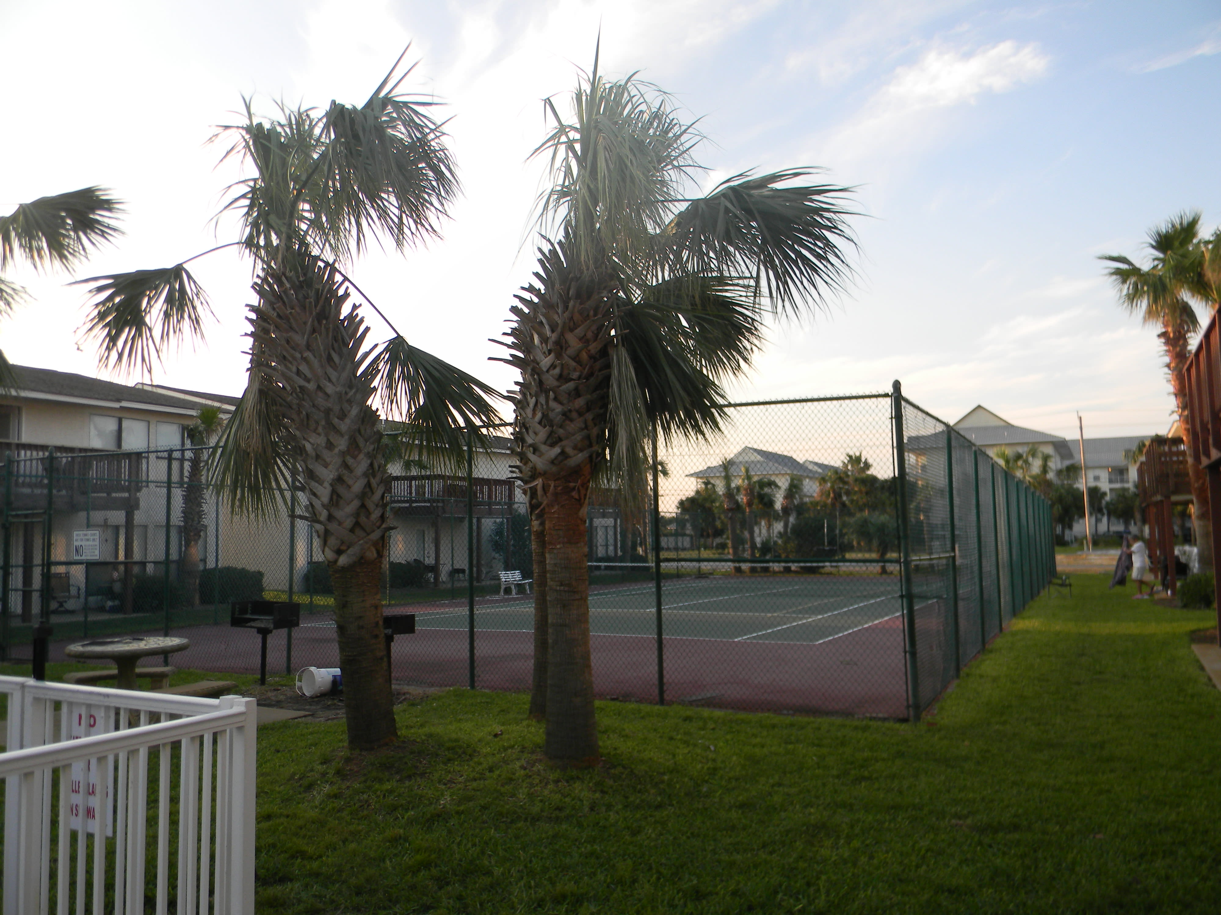 Tennis courts and grilling.