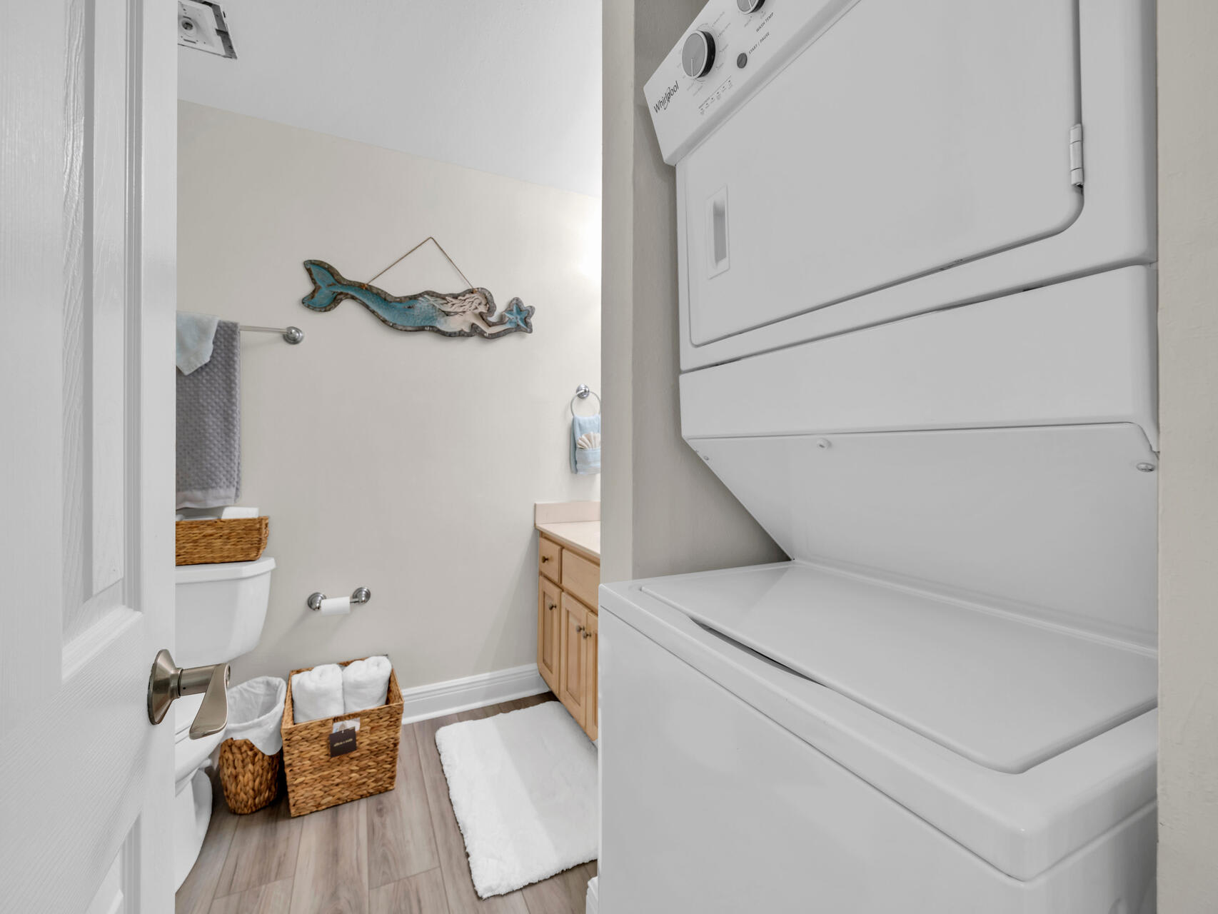 Full size washer &amp; dryer!