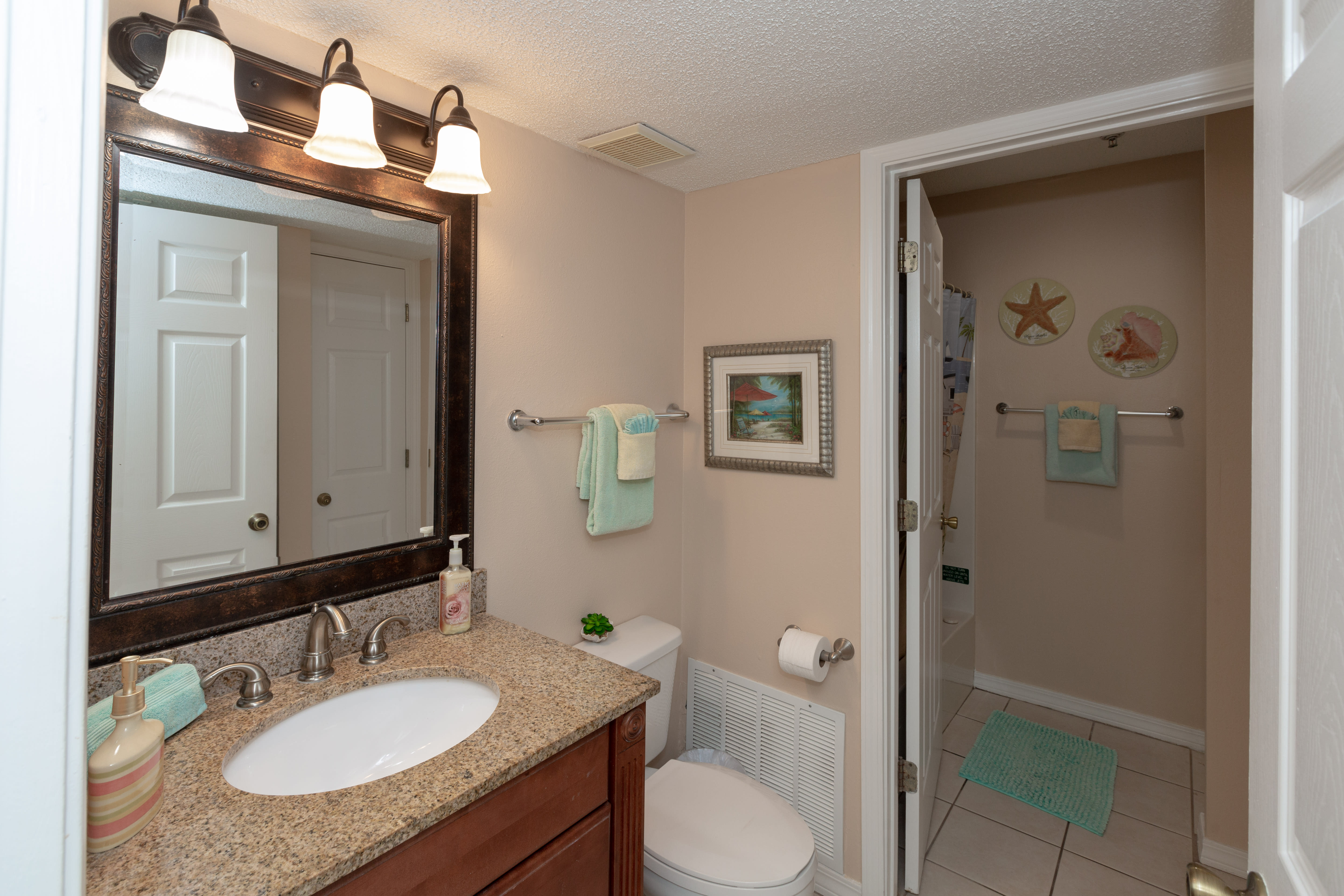 Crystal Sands Beachfront First Floor _6