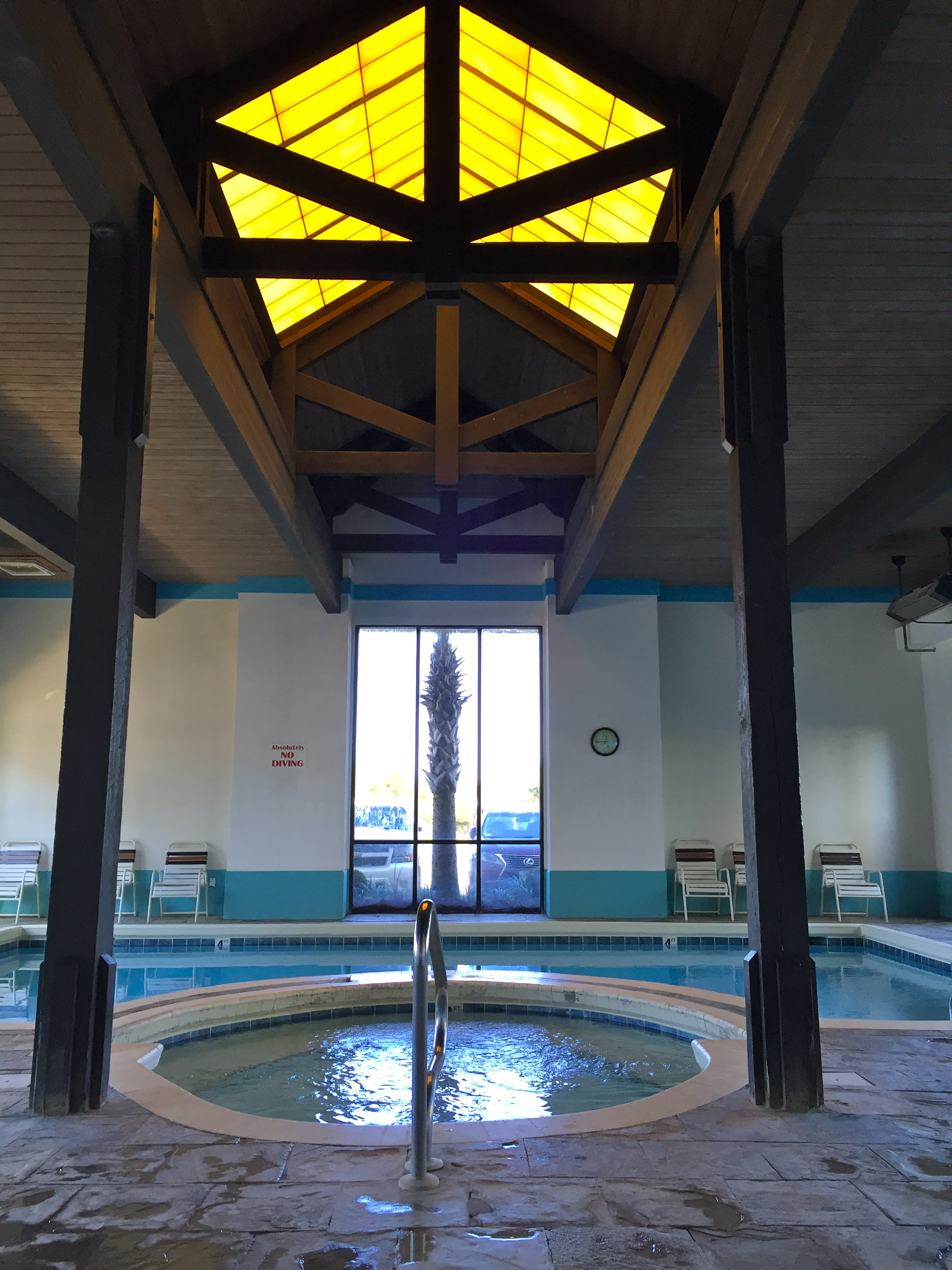 Heated Indoor Pool/Hot Tub