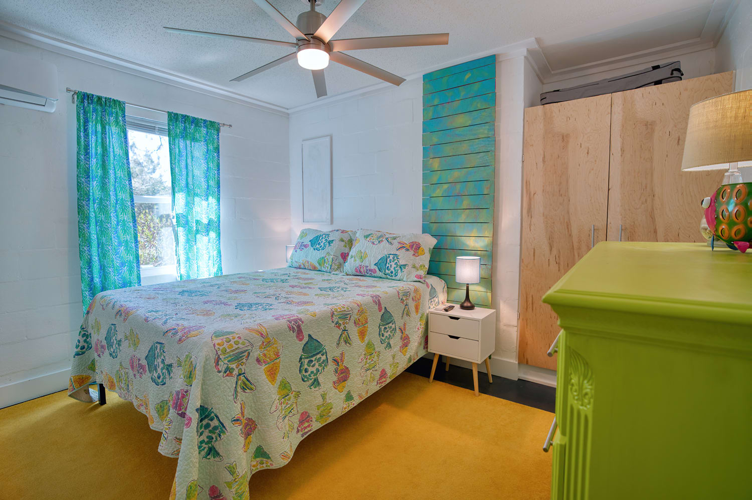 Atomic Fish Queen Bedroom