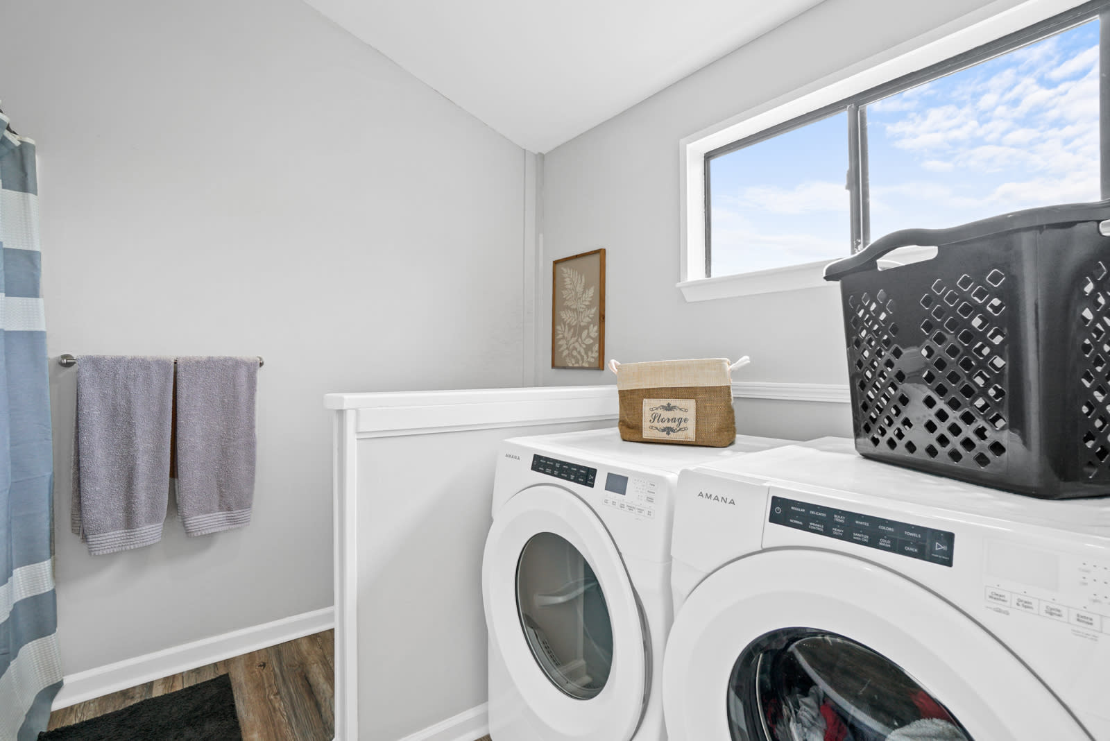 Full Size Washer and Dryer