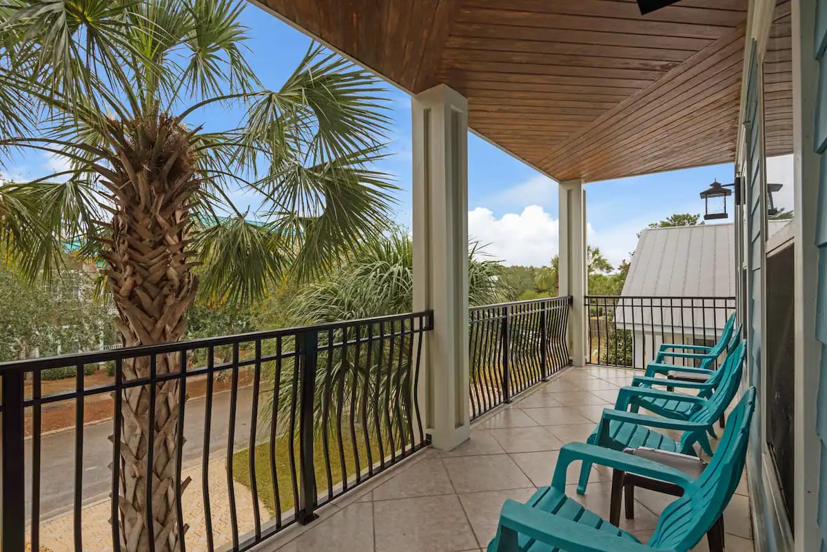 Shenanigans-24 Feel the seabreeze and palm trees from the 2nd floor front balcony.