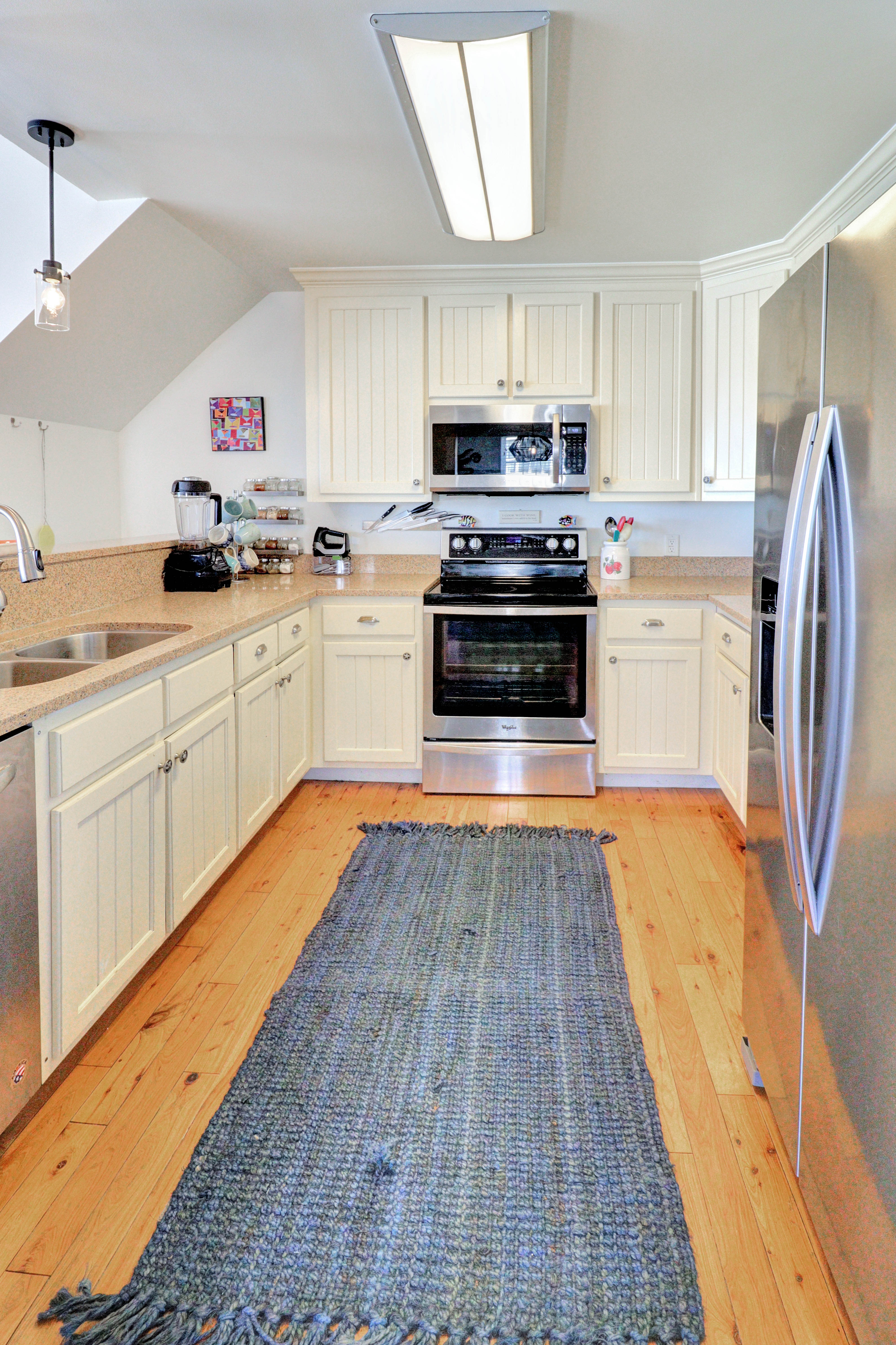 Fully Stocked Chef's Kitchen