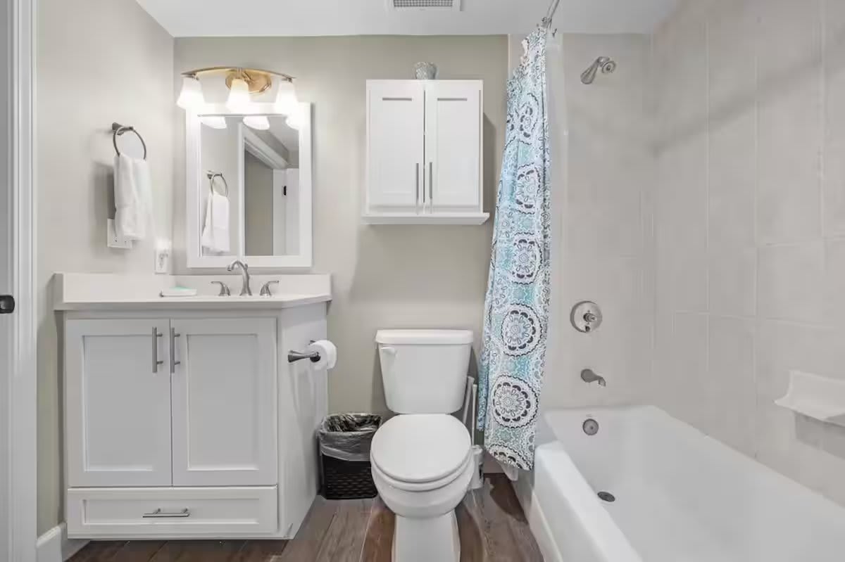 Main bathroom that is shared with the 2nd bedroom.