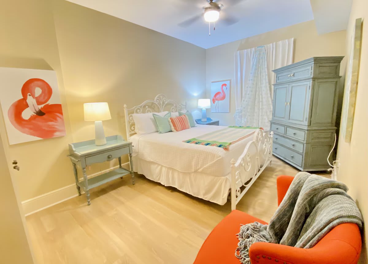 4th bedroom with king bed