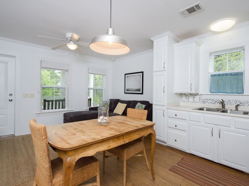 Open living in the kitchen, dining and living areas