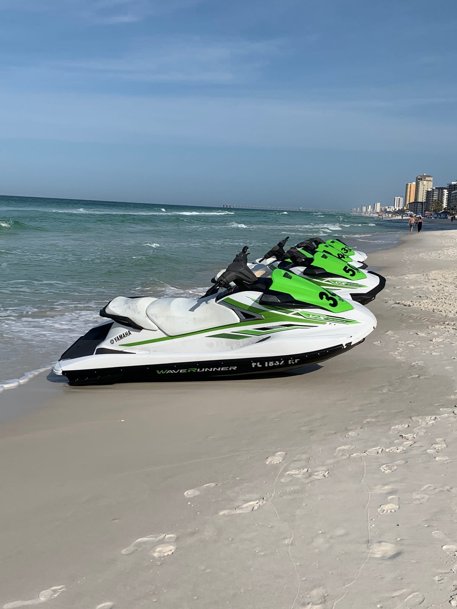 Family Friendly Beachfront Condo_17