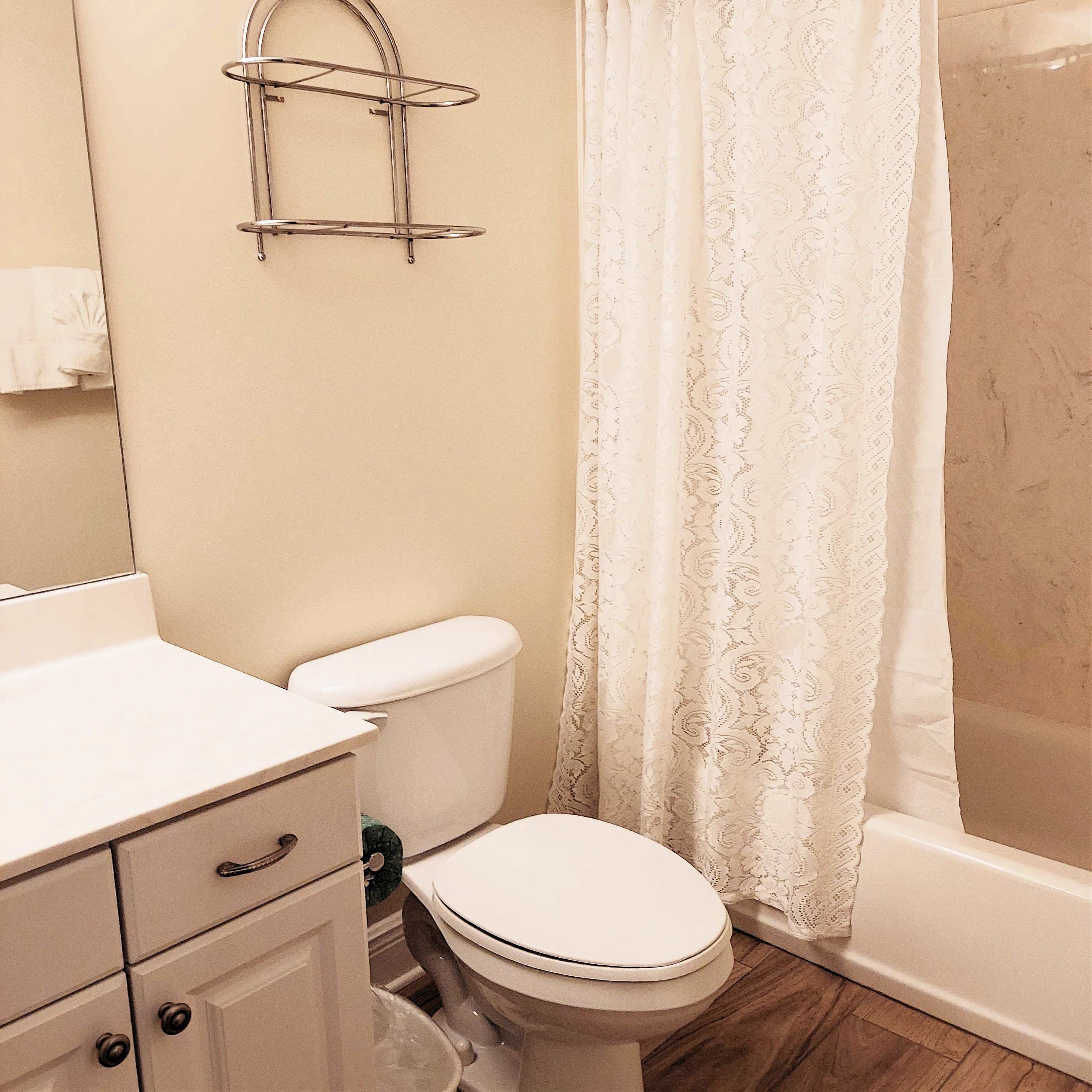 4th Bedroom Bath With Shower and Tub