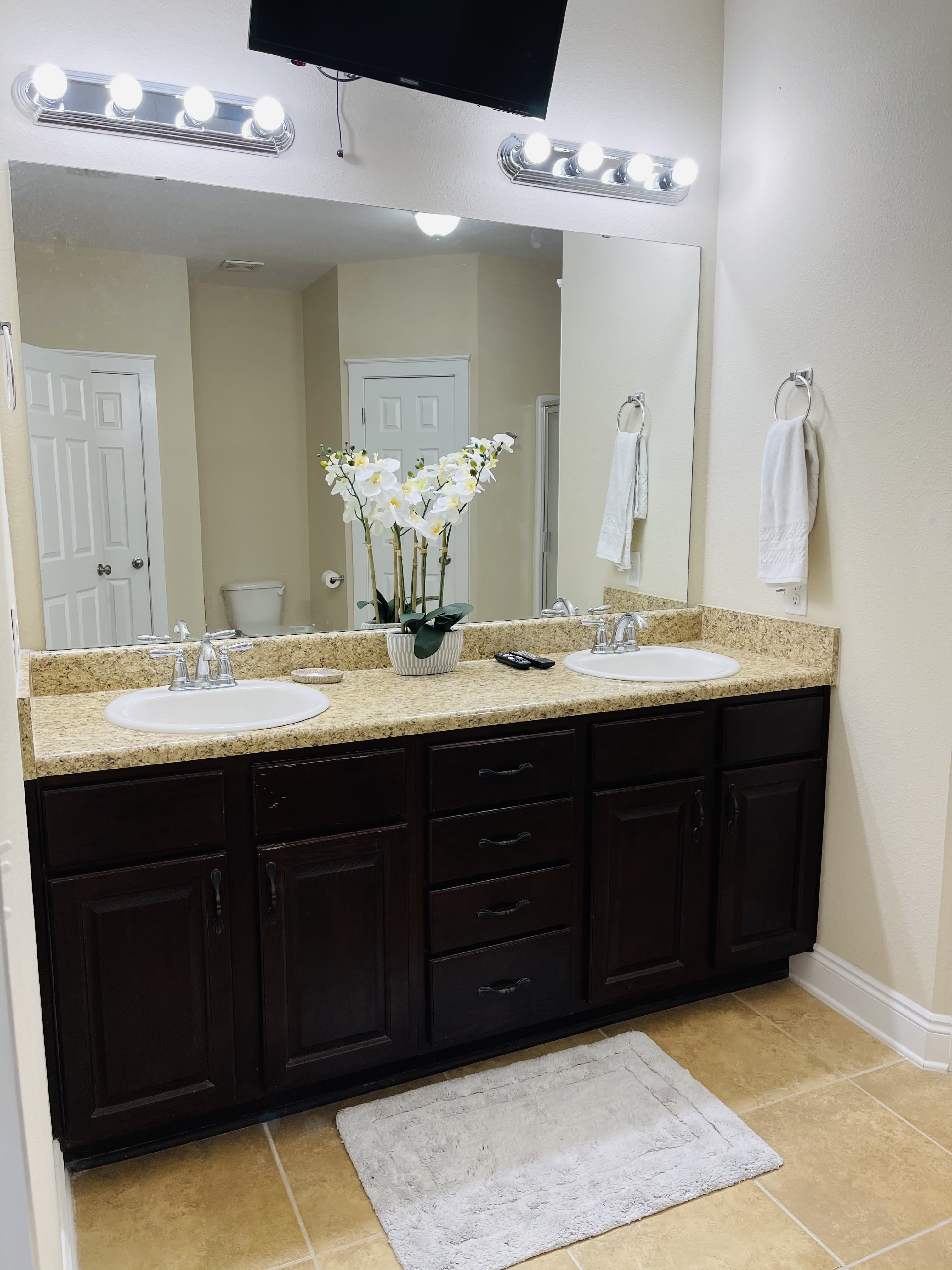 Master bath 