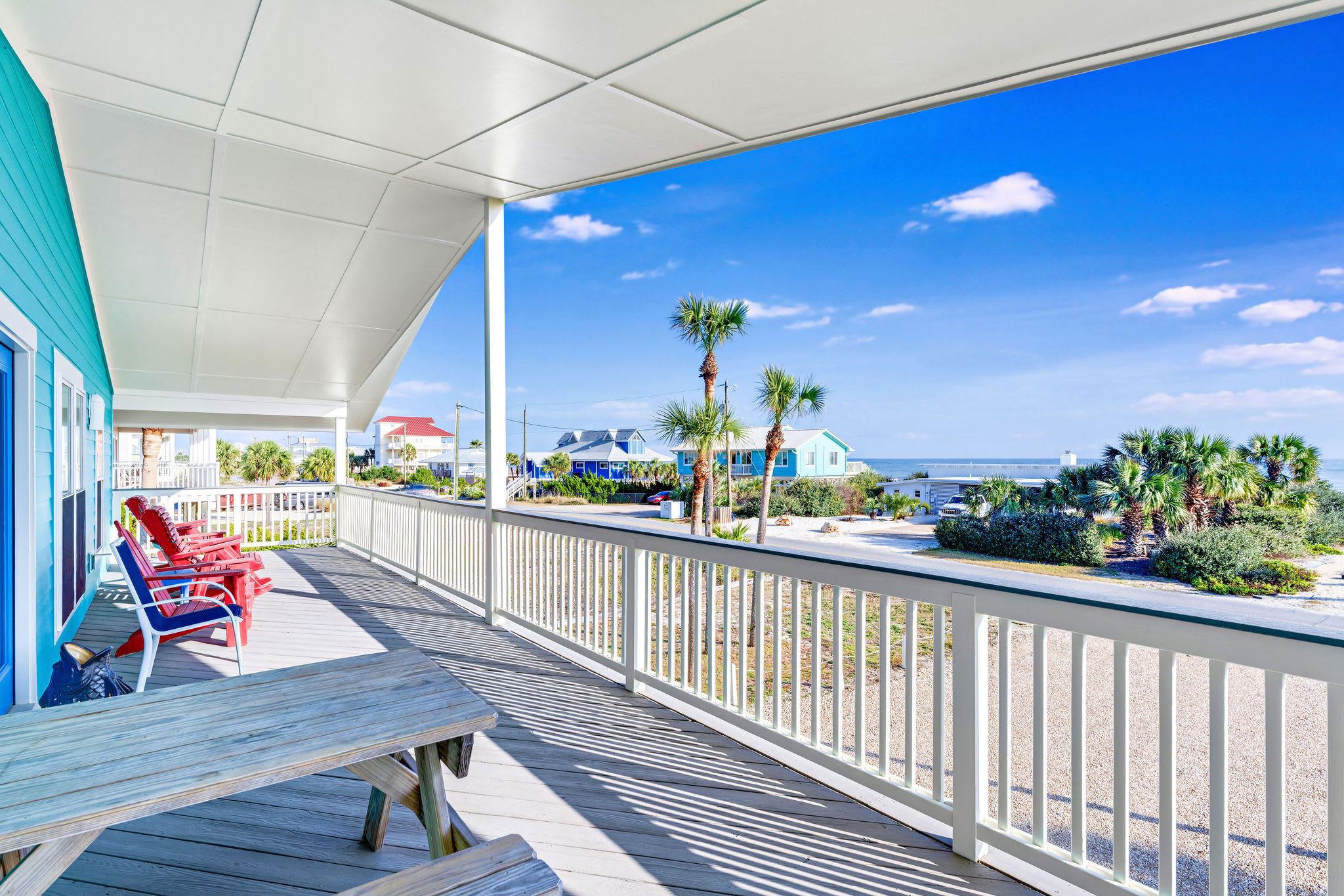 Porch facing the beach