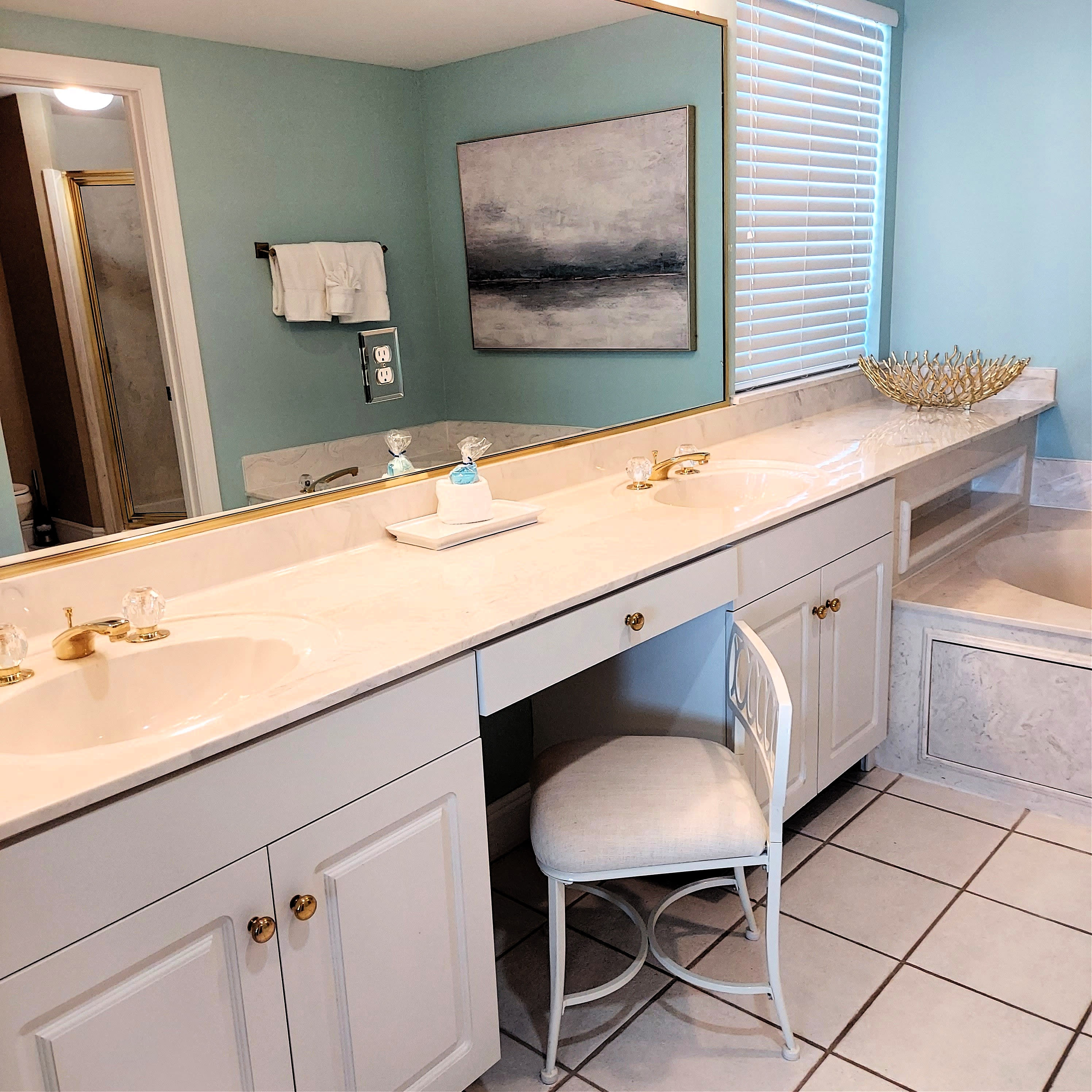 Maste Bath Double Vanity 