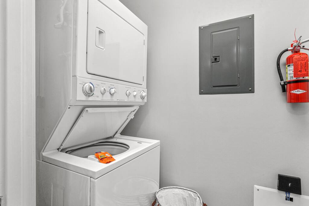 washer and dryer