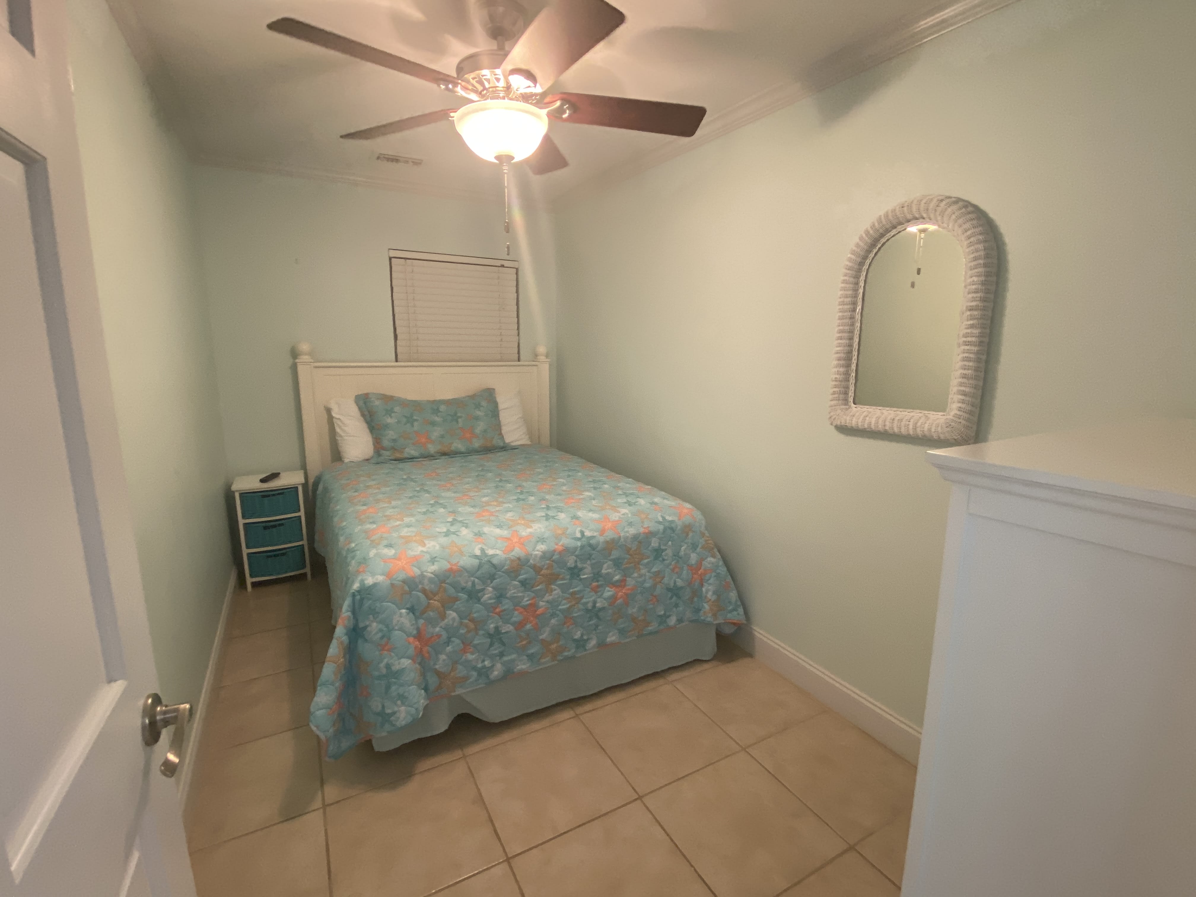 Guest House Bedroom 2 Queen bed