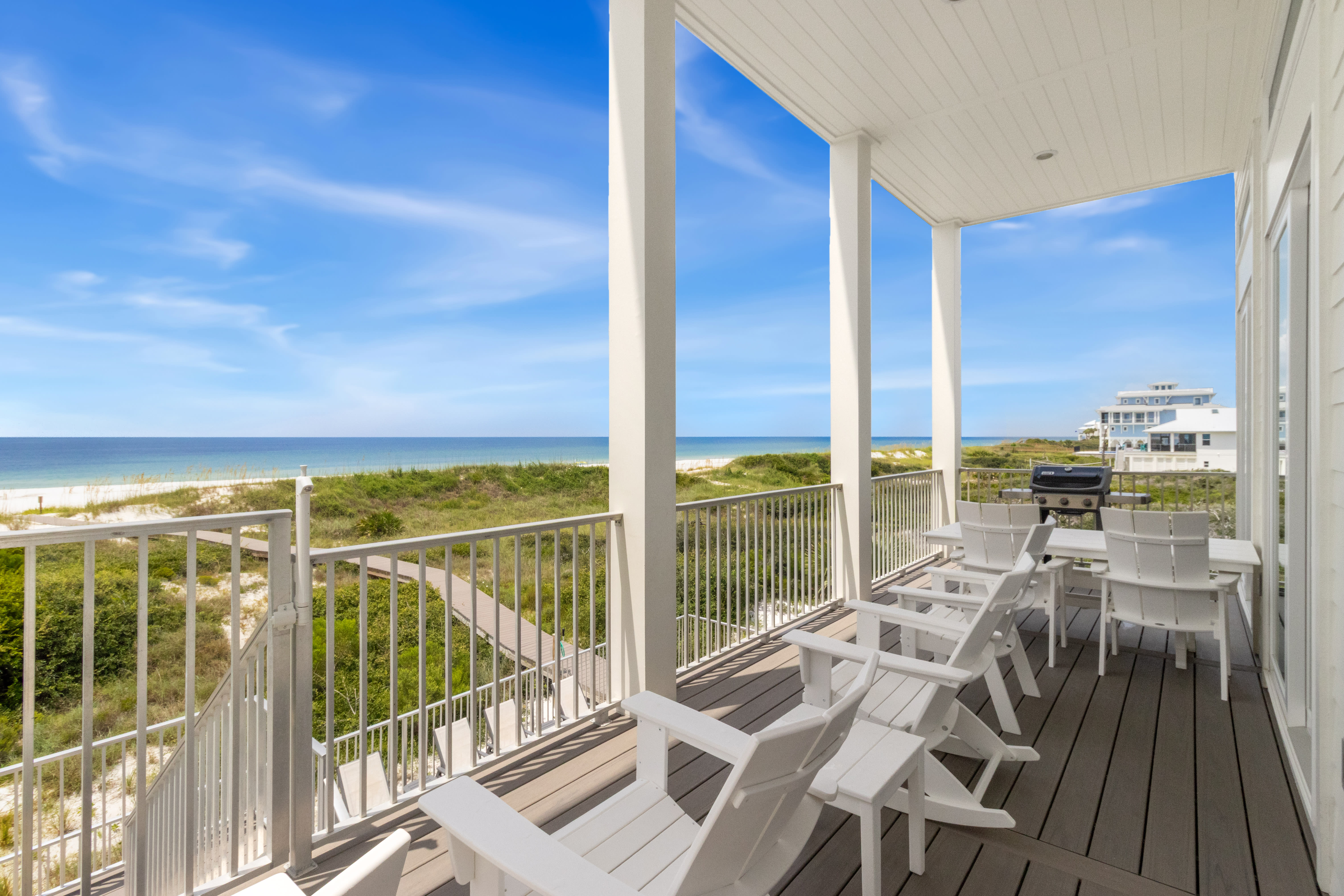 2nd Level Outdoor Deck with Grill