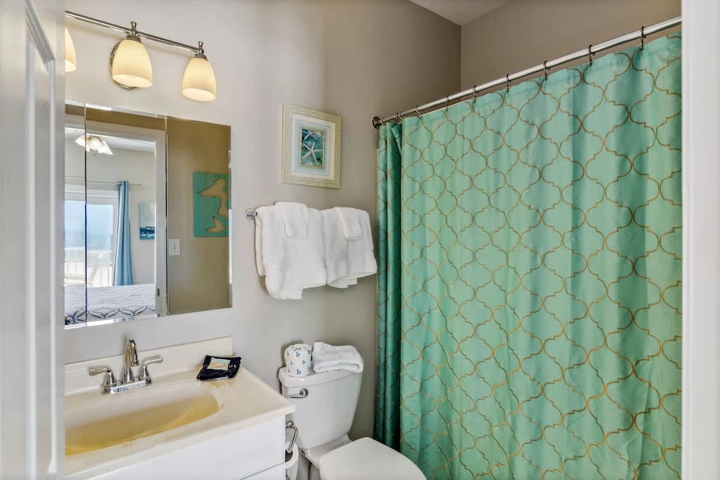 Upstairs master bath