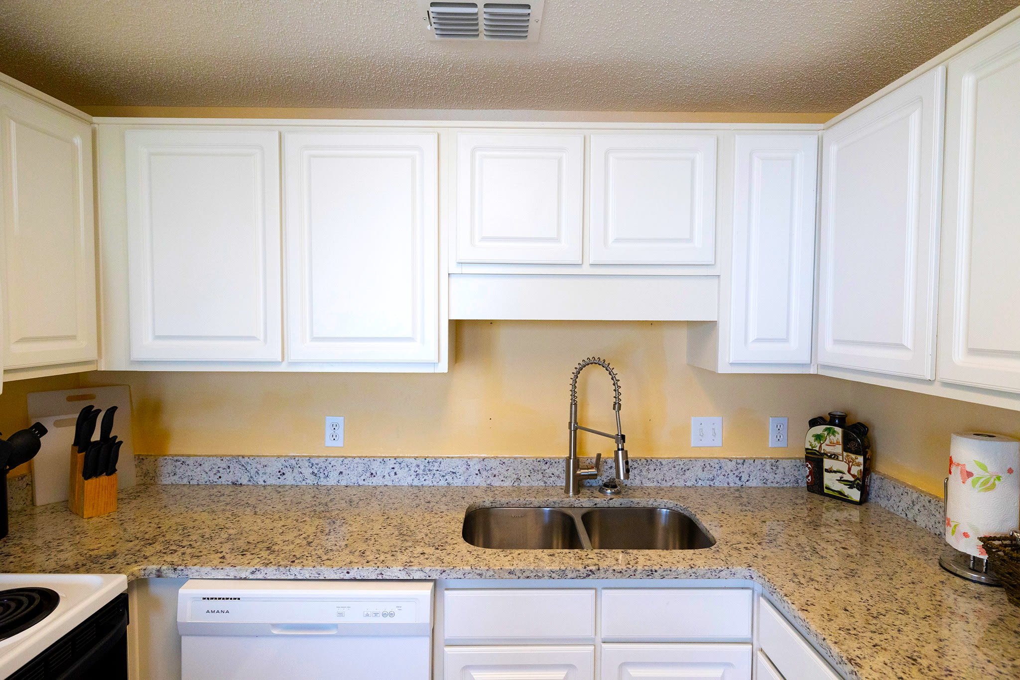 Phoenix X Resort Unit 302 Kitchen