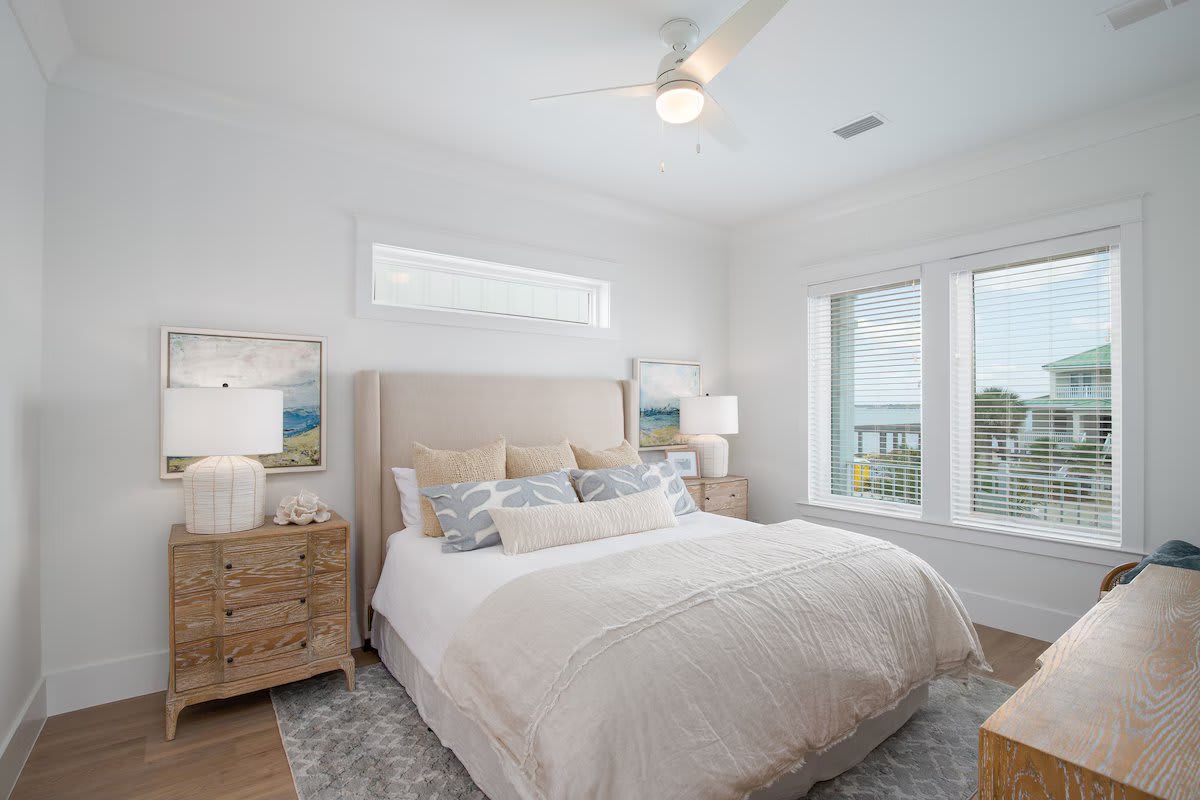 Master Bedroom on Main w/ King Bed