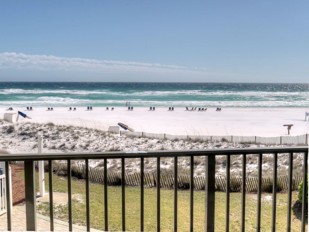 Wonderful place to view sunsets/sunrise, dolphins and beach activities