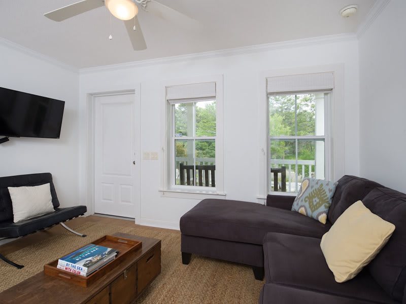 Cozy living in this affordable cottage just 2 blocks to Blue Mtn Creamery