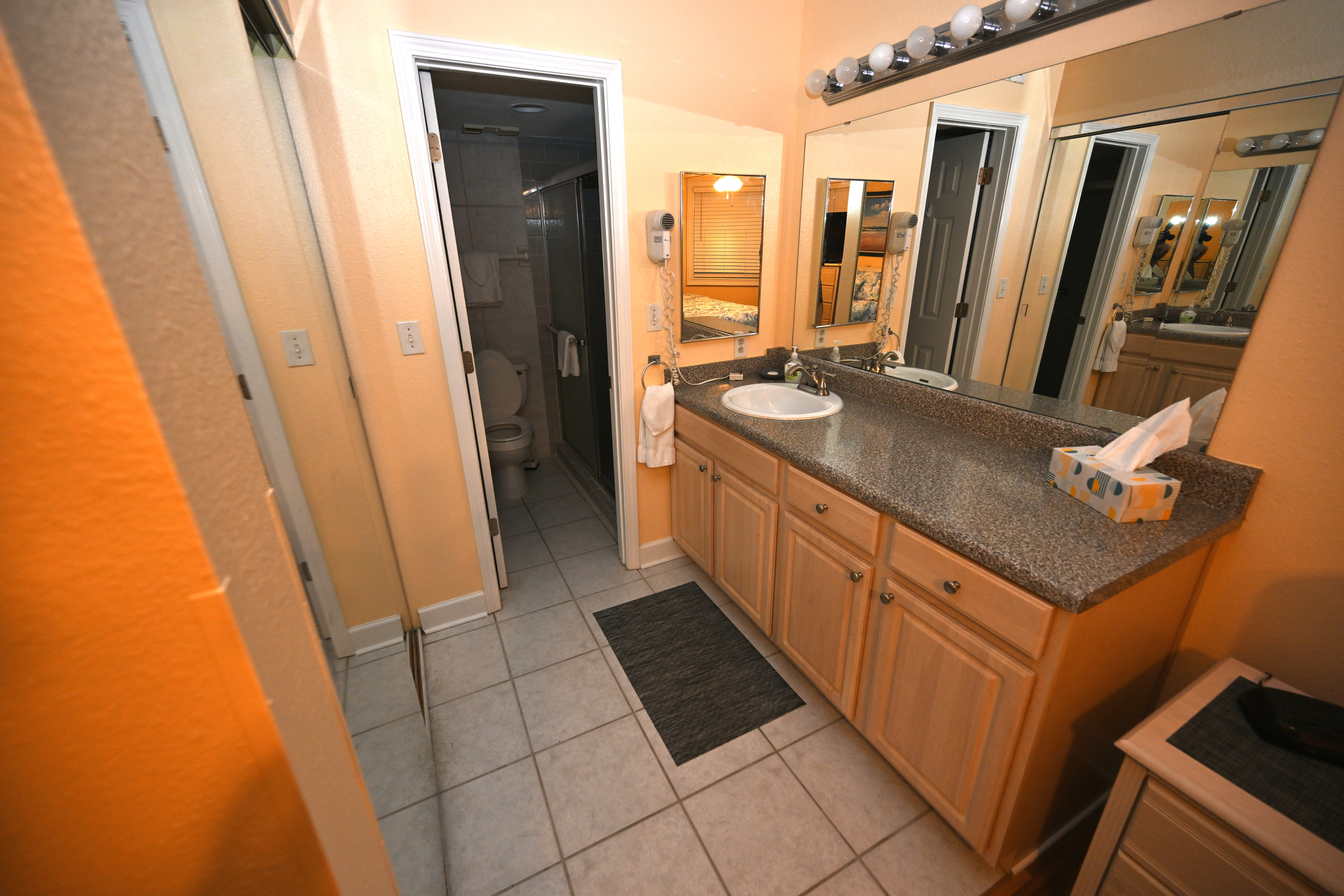 Bedroom area / bath / closet Perdido Sun Condo 906