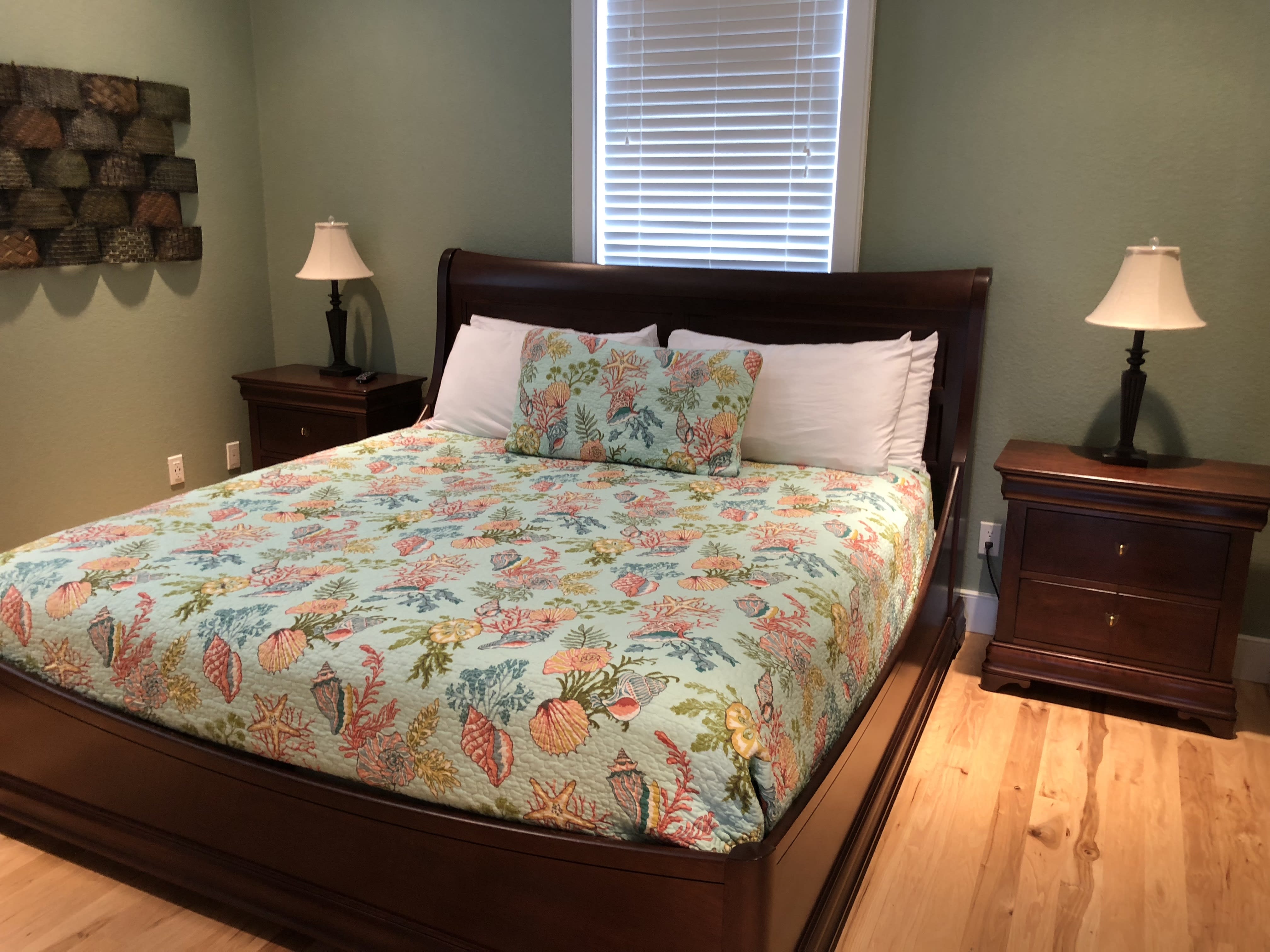 2nd Floor- King Bed# 1