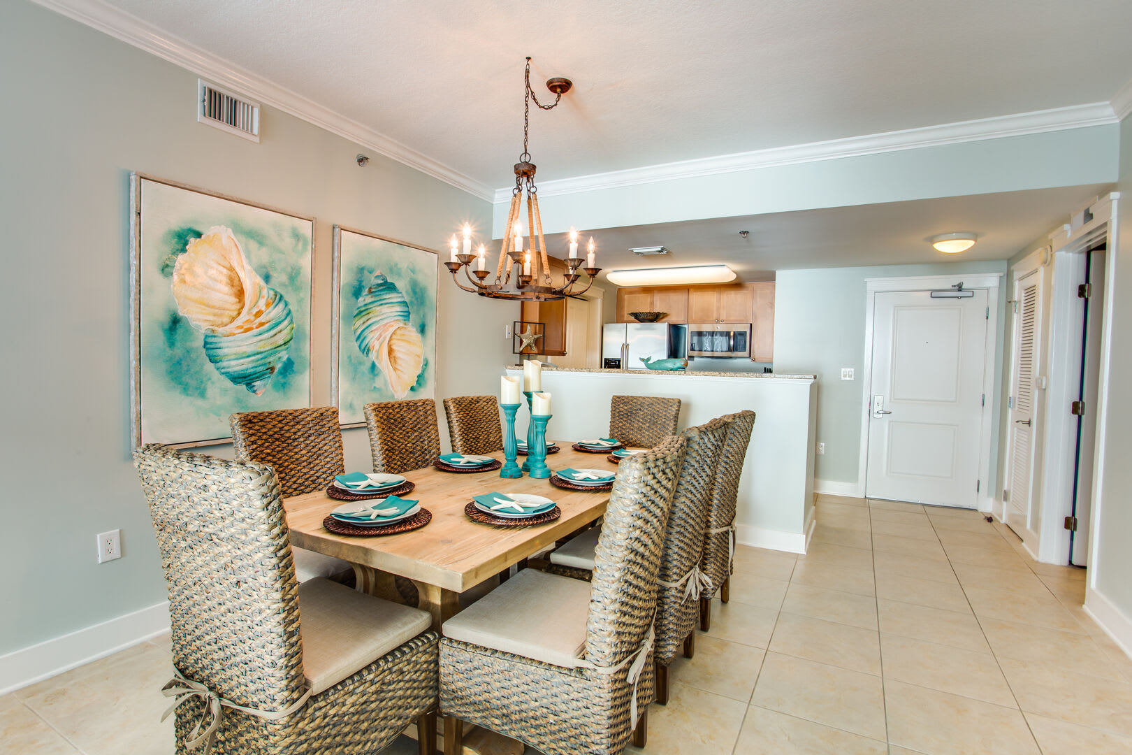 Large dining room has room for the whole family