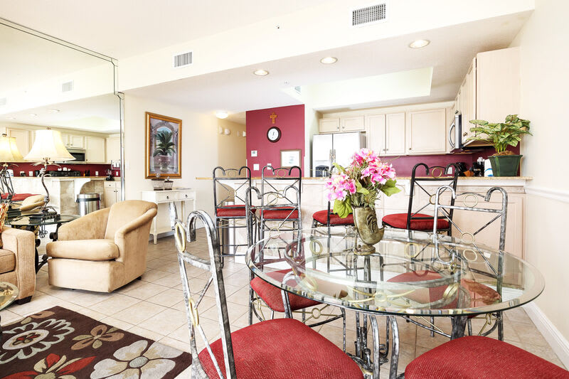 Dining Area - 
Waters Edge Resort 313 Fort Walton Beach Okaloosa Island