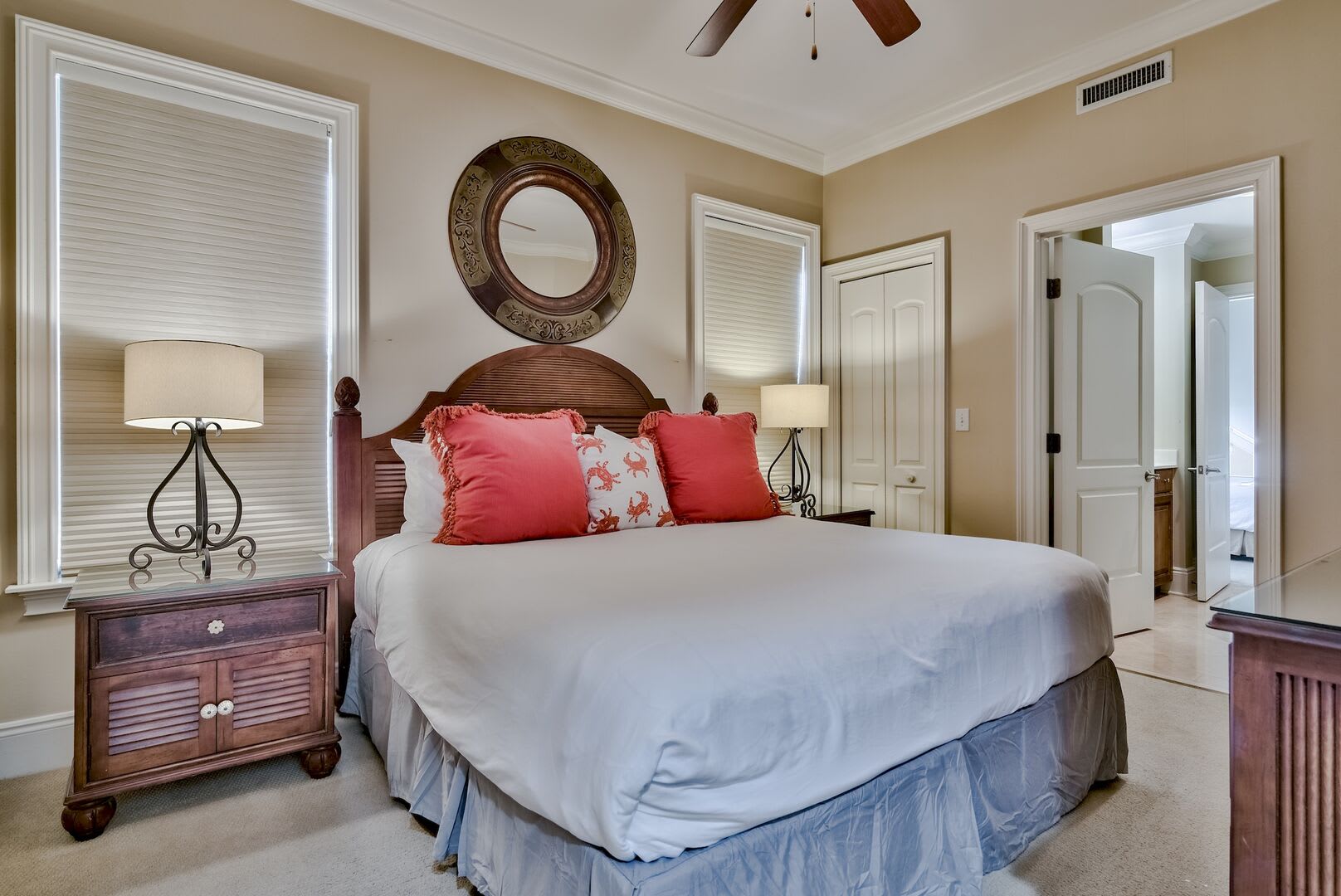 Comfortable Queen Bedroom