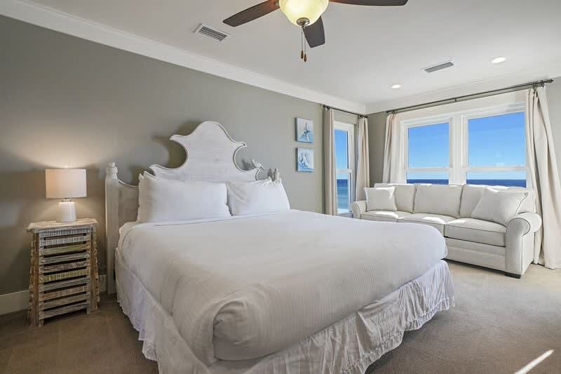 King bedroom with Queen Sleeper Sofa