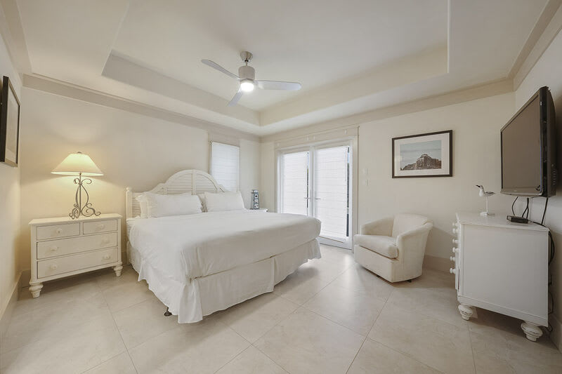 Le Bon Vivant - Beachfront 30A Vacation Rental House with Elevator and Community Pool in Vizcaya - Five Star Properties Destin/30A