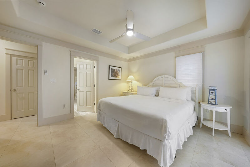 Le Bon Vivant - Beachfront 30A Vacation Rental House with Elevator and Community Pool in Vizcaya - Five Star Properties Destin/30A
