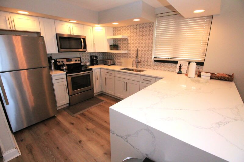 Newly remodeled and fully stocked kitchen