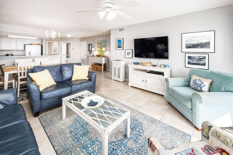Living Room  - 
Islander Beach Resort 3001 Fort Walton Beach Okaloosa Island