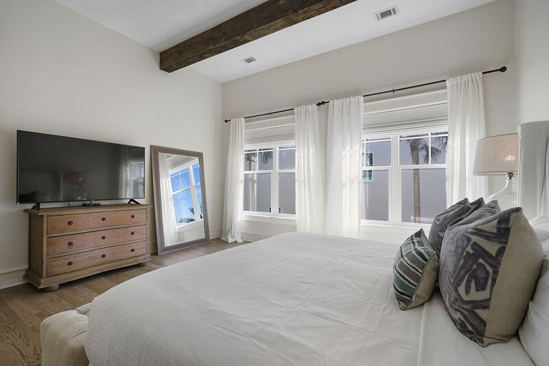 Hermosa Manor - Luxury Vacation Rental Beach House with Private Pool, Game Room, and Ocean Views from Balcony in Seagrove Beach, Florida - Five Star Properties Destin/30A