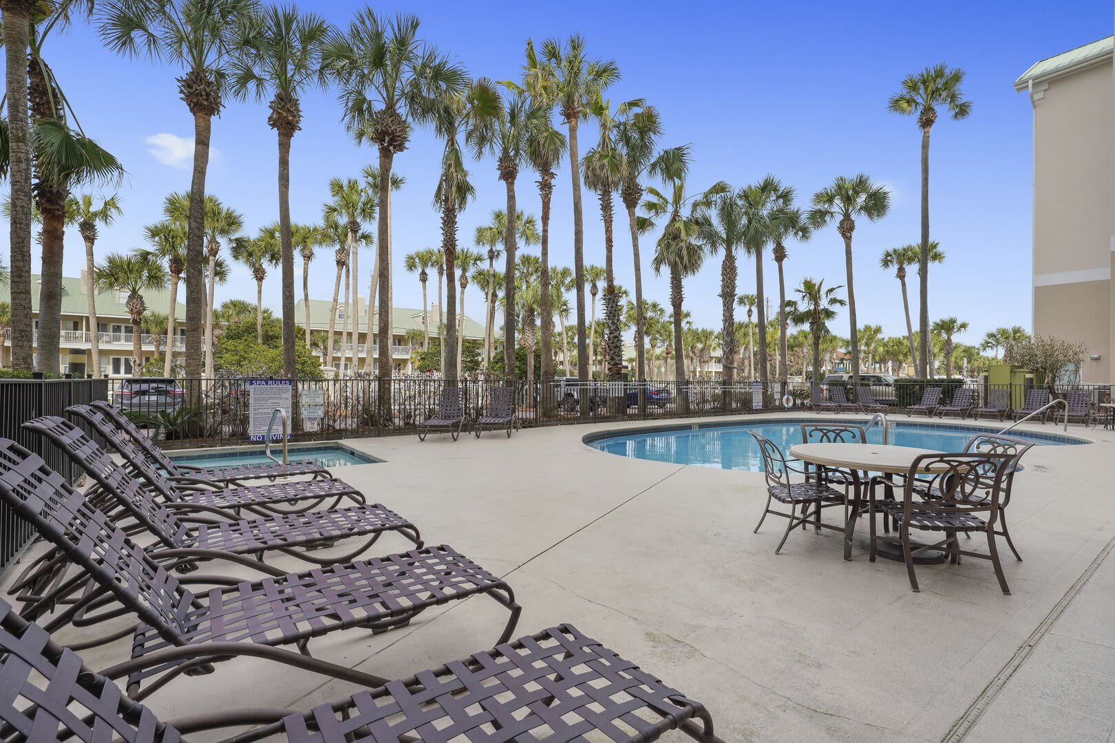 Crystal Dunes 601_15