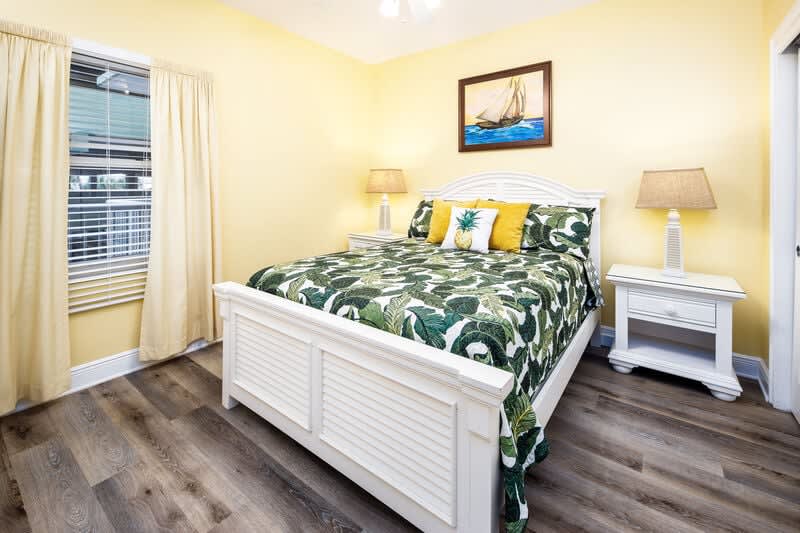 Guest Bedroom - Waters Edge Resort Unit 212 Fort Walton Beach Okaloosa Island Vacation Rentals