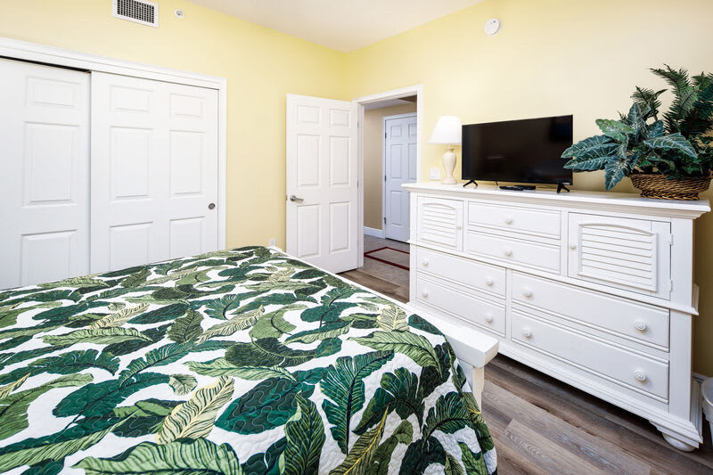 Guest Bedroom - Waters Edge Resort Unit 212 Fort Walton Beach Okaloosa Island Vacation Rentals