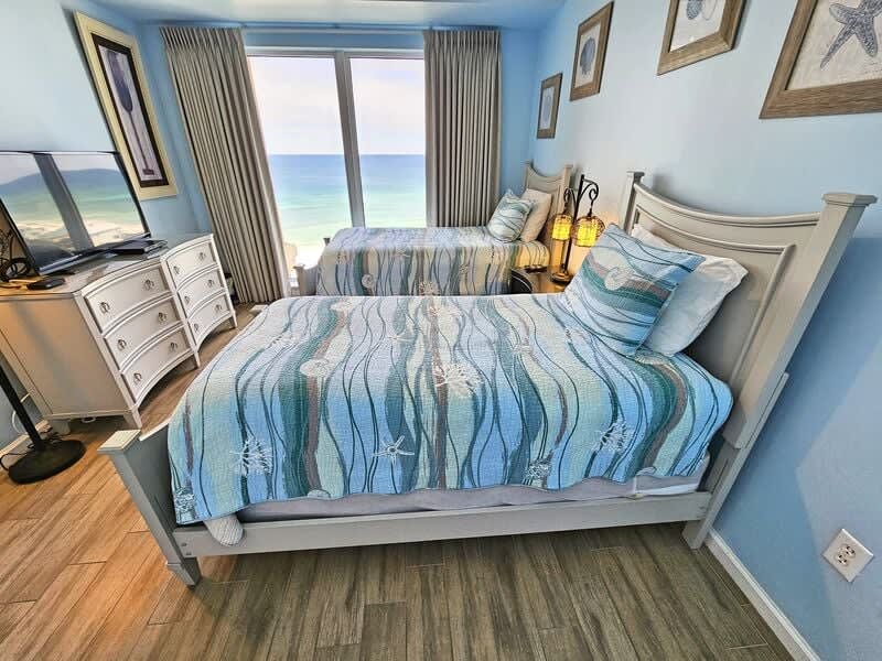 Second bedroom with two full beds