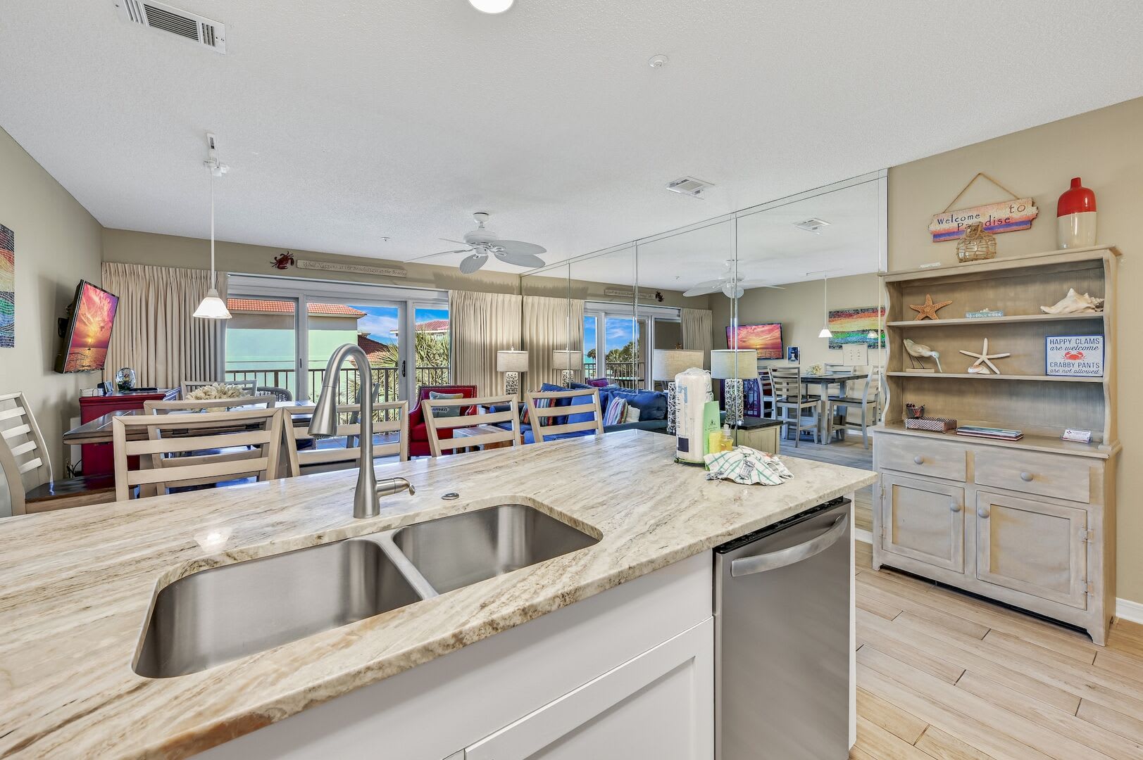 Beautiful, Fully Equipped Kitchen with both a Keurig and a Regular Coffee Maker