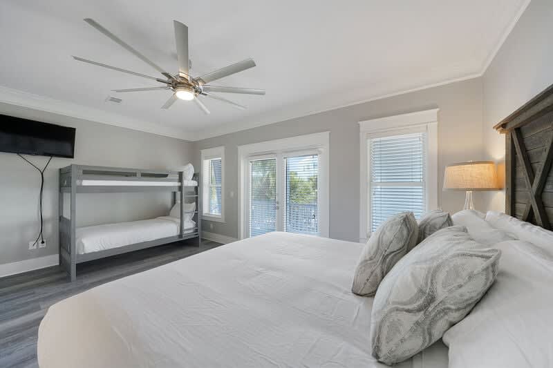 Southern Charm - Luxury Vacation Rental House on 30A with a Balcony Deck and Community Pool - Bliss Beach Rentals
