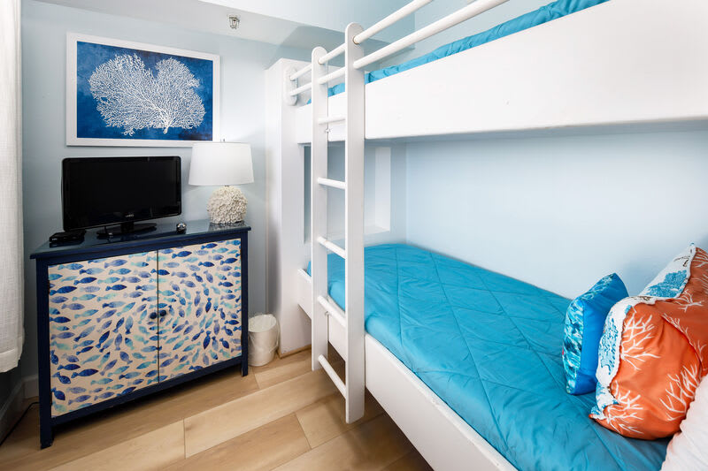 Bunk Room - 
Gulf Dunes 408 Fort Walton Beach Okaloosa Island Vacation Rentals
