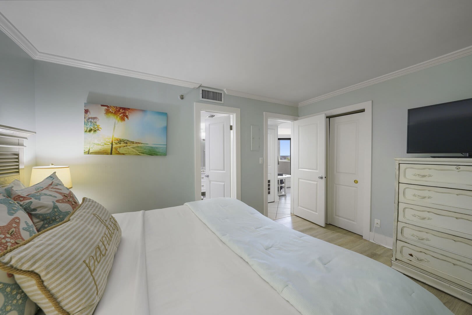 Beachside Two 4209_16