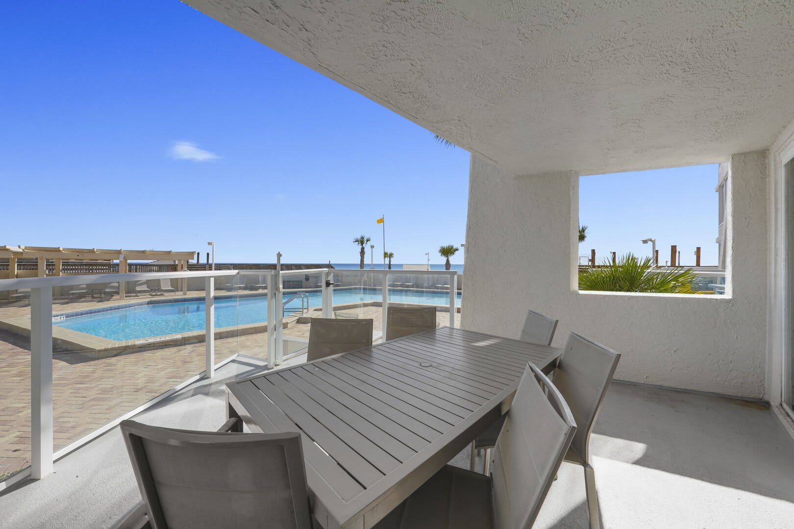 Beachside Two 4209_0