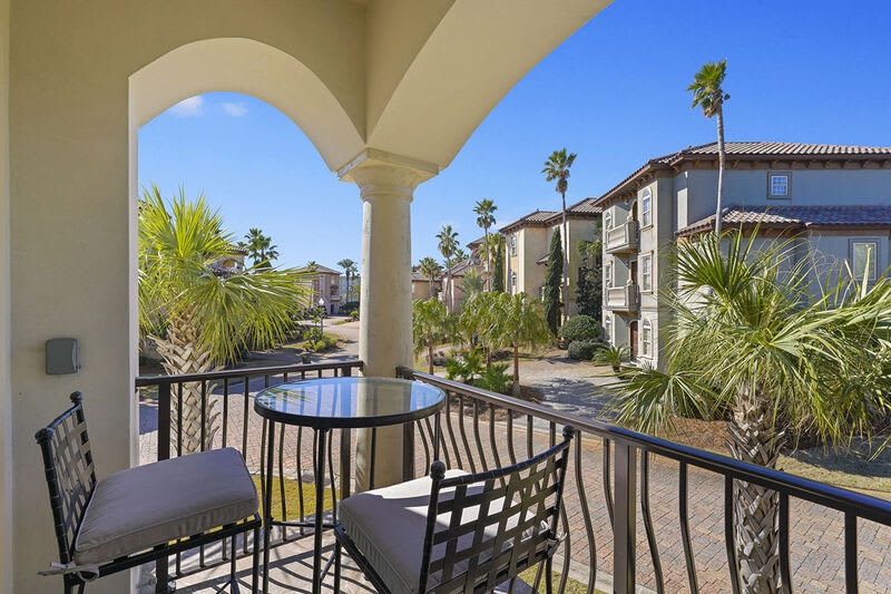 Hook, Wine, & Sinker - Luxury Event-Friendly Vacation Rental Beach House in Gated Community with Personal Elevator and Community Pool / Spa Tub -  Bliss Beach Rentals