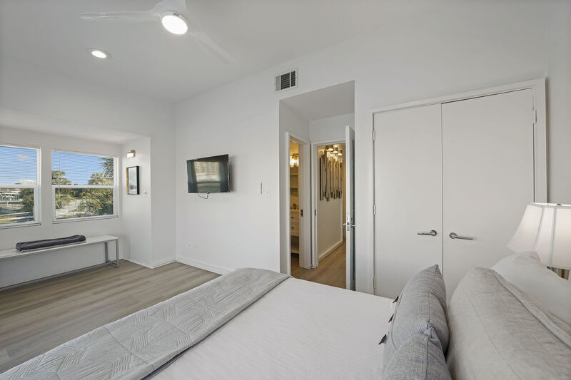 The Boat House - Beautiful Waterfront Vacation Rental with Boat Dock and Amazing Views from the Balcony on Holiday Isle in Destin, Florida - Five Star Properties Destin/30A