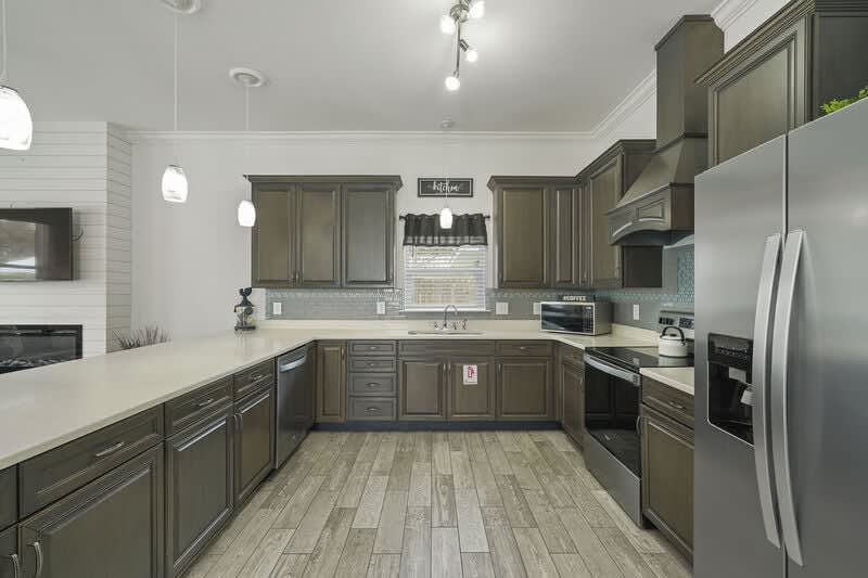 Beaches and Dreams - Adorable Destin Vacation Beach Rental House with Golf Cart and Private Pool in Crystal Beach, Florida - Five Star Properties Destin/30A